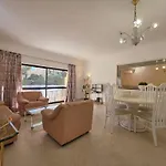 Daire Marina Mar Retreat By Sapvillas *